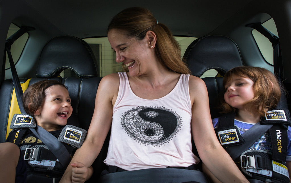 How to manage 2 or more children with car seats in a taxi